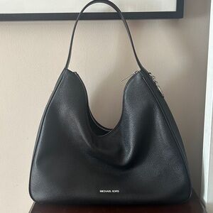 Michael Kors Women's Black Leather Hobo Shoulder Bag